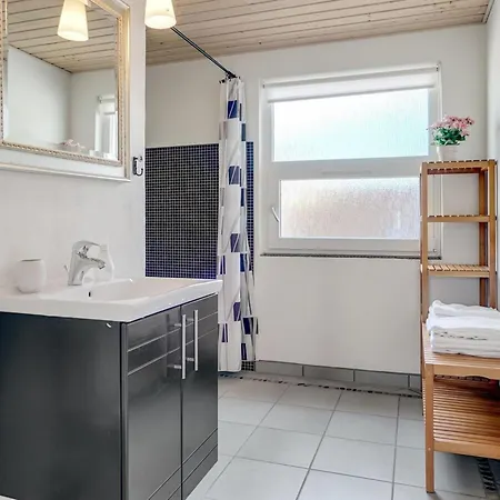 Сasa de vacaciones Swipdagh - 500m From The Sea By Interhome